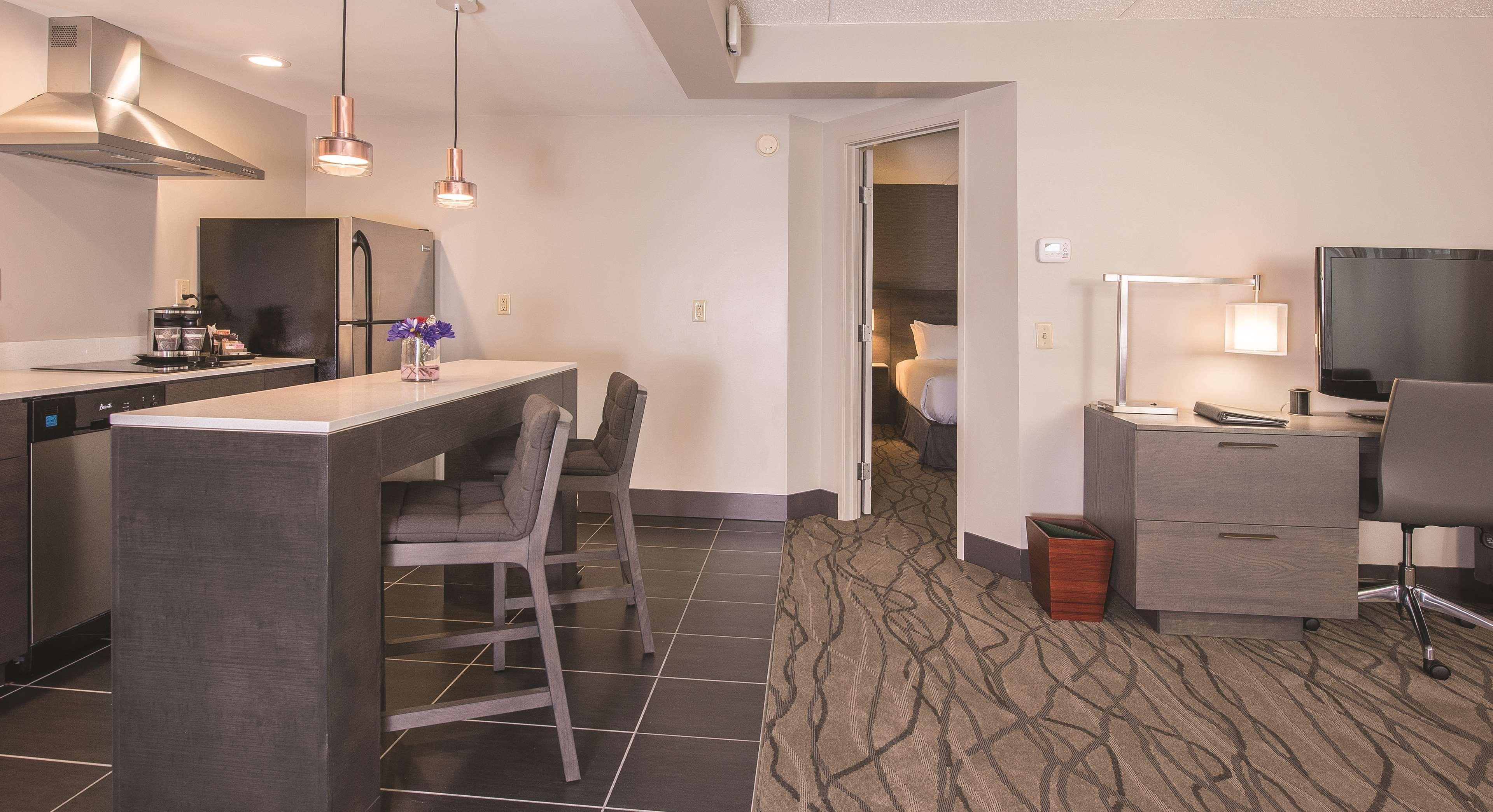 Hotel Doubletree By Hilton Racine Harbourwalk Exterior foto